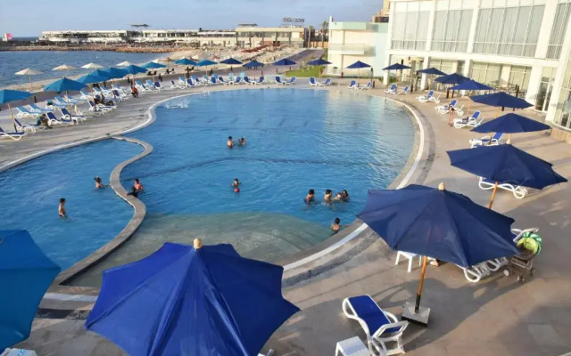 Golden jewel hotel