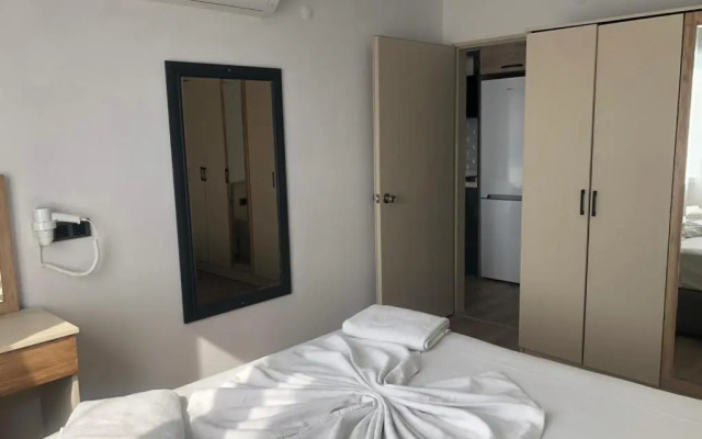 Opus Aparthotel
