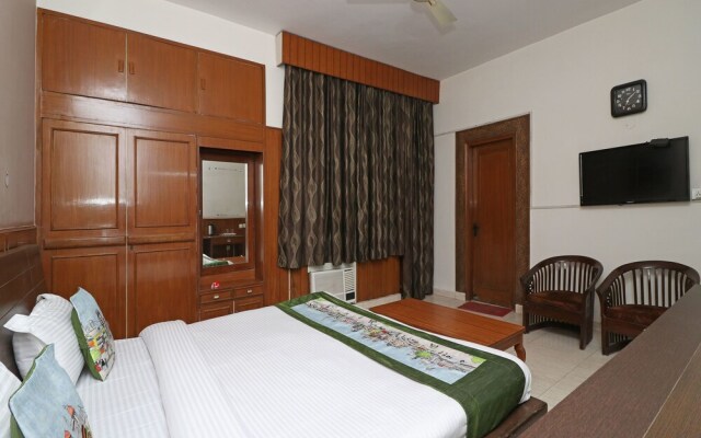 Oyo 10177 A Gulshan Continental