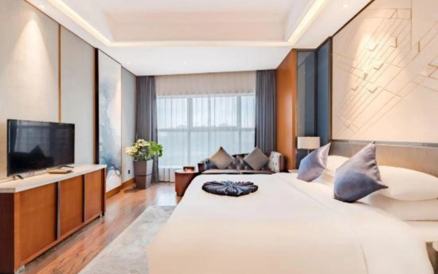 Andeli Hotel