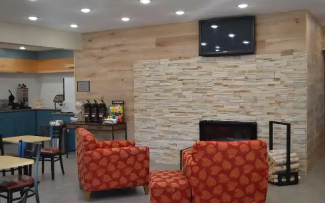 Country Inn & Suites  Fairview Heights IL