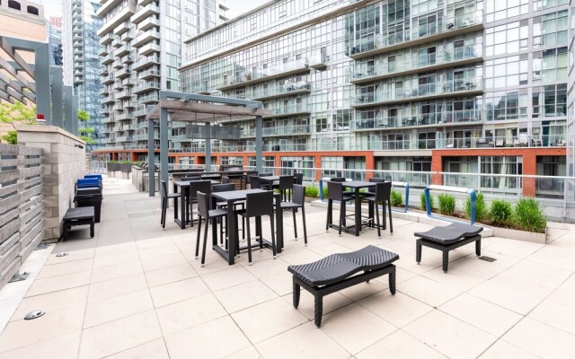 TopLine Suites - Nelson Street
