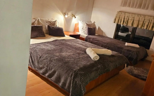 Guest House Karov - 2 Stars