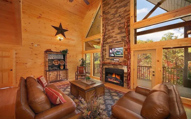 Firefly Lodge