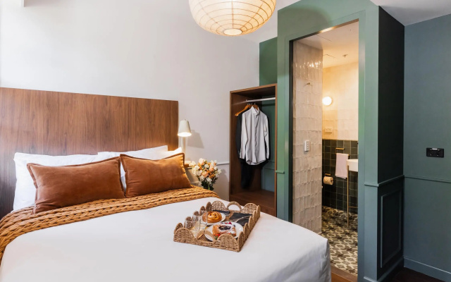 Kurrajong Hotel Sydney – Guest Rooms – Sydney