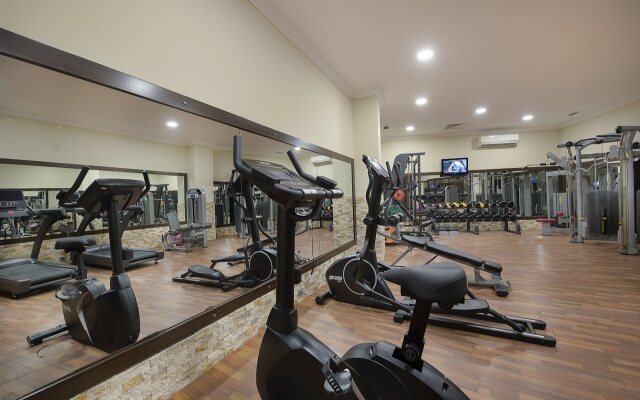 Quattro Beach Spa & Resort Hotel