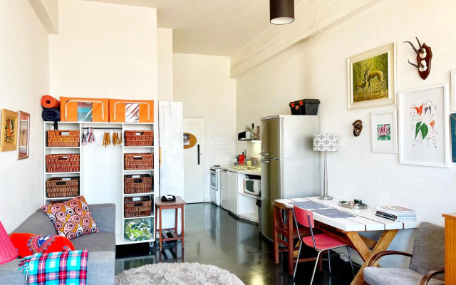 Modern city apartment in Johannesburg - Maboneng