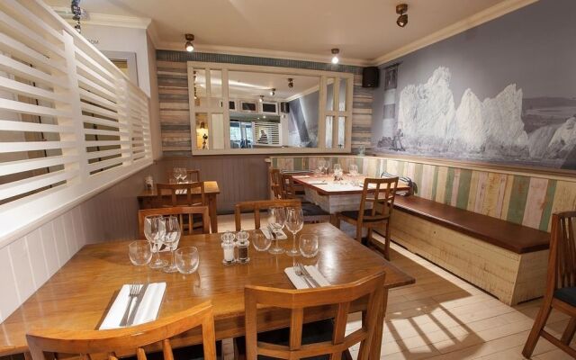 Harper's Steakhouse with Rooms, Southampton Swanwick Marina