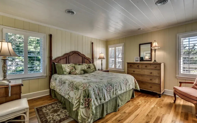 C-Scape by Condo-World