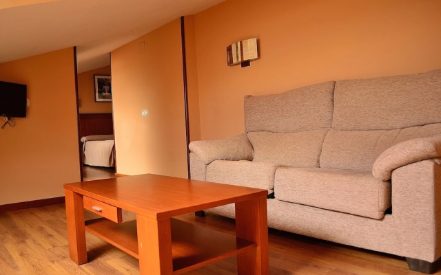 Hotel La Colina
