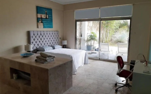 Suites Aeropuerto 24/7