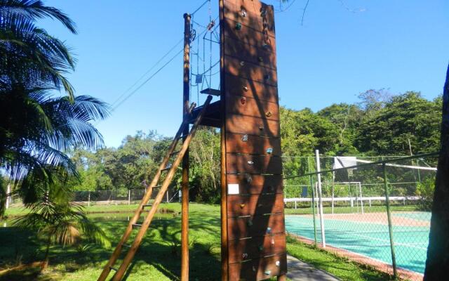 Hotel Bosques do Massaguacu