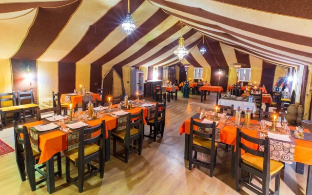 Desert Deep Camp