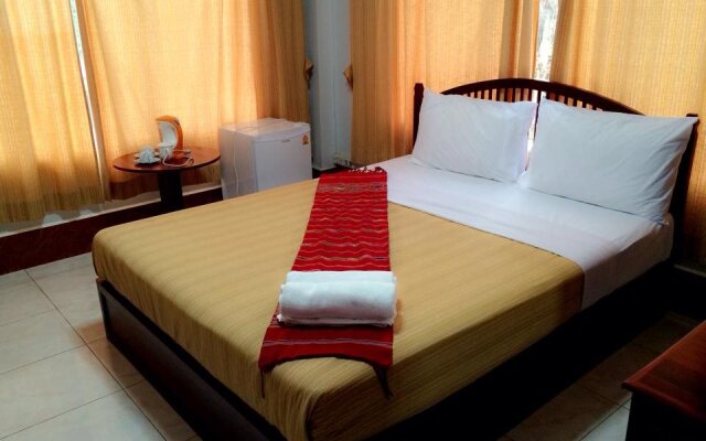 Dok Khaithong Hotel