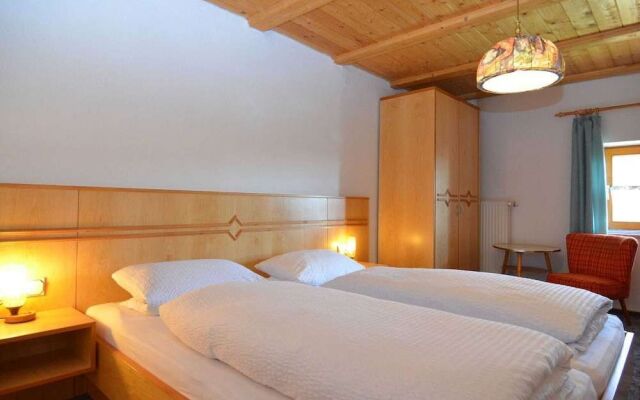 Lovely Holiday Home in Viechtach near Forest