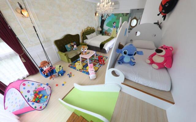 An Ti Li Ya Homestay