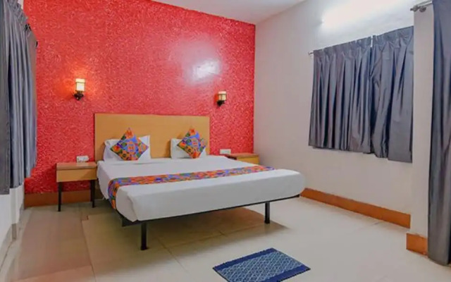 Hotel Crystal Stay by OYO Rooms