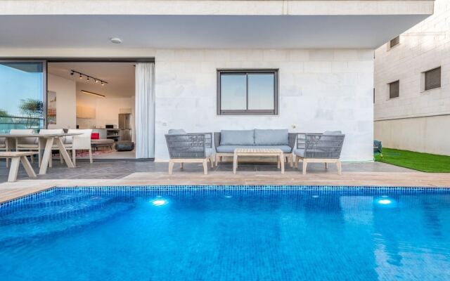 luxury garden apartment heated pool
