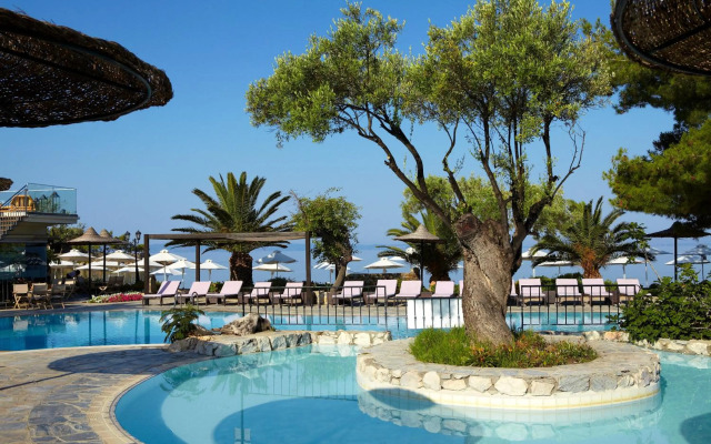 Anthemus Sea Beach Hotel & Spa
