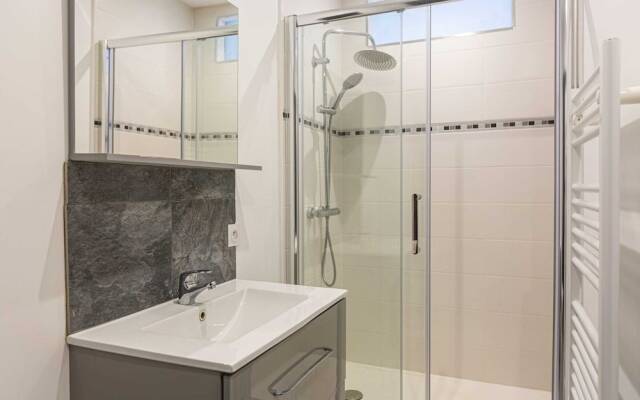 Charming Flat Near Place de la Victoire