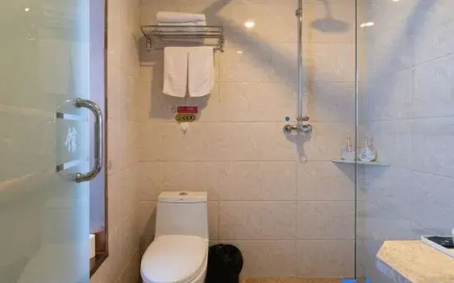 Jin Jiang Hotel (Qiqihar East Road Primary School Yiren Garden)