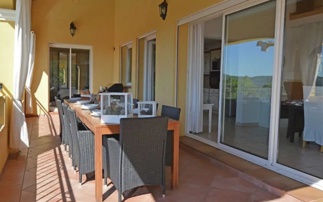 Beautiful Villa in Vidauban with Swimming Pool