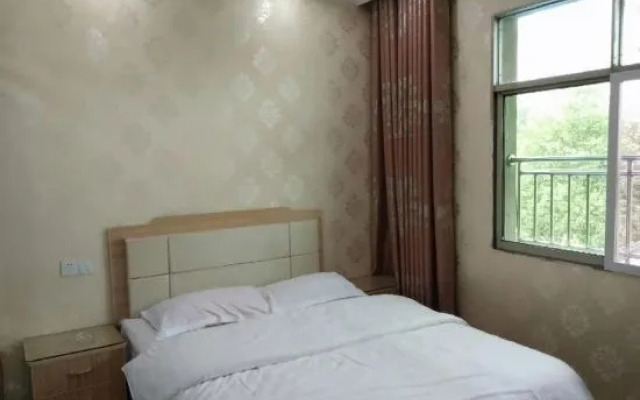 Chongqing Self-Li Hotel