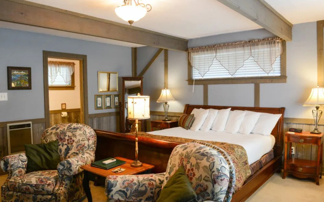 Mine + Farm, The Inn at Guerneville, CA