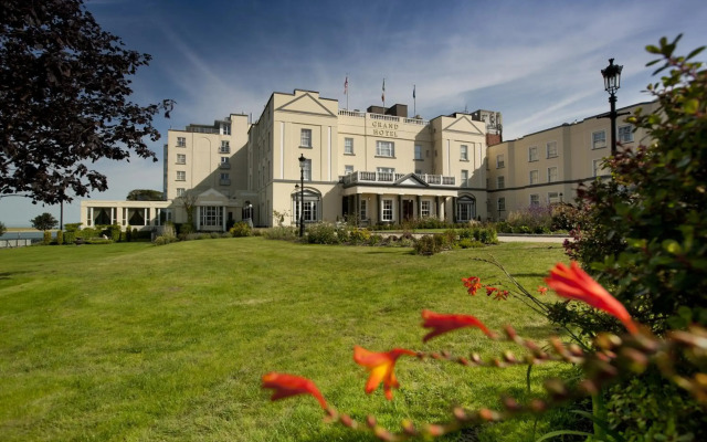 Grand Hotel