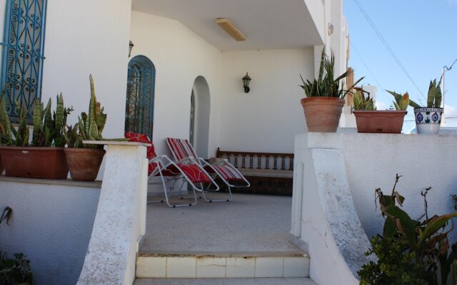 Villa With 4 Bedrooms in Mahdia, With Wonderful sea View, Enclosed Gar