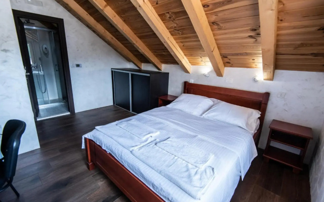 Enigma Hotel