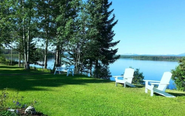 Retreat Wilderness Inn