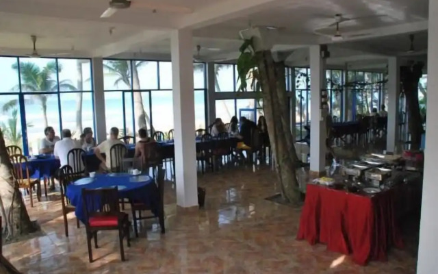 Vista Jaga Bay Resort