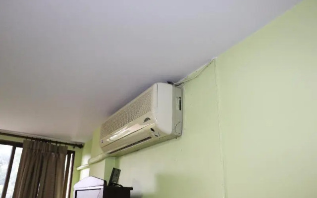 Tipsiri Place by OYO Rooms