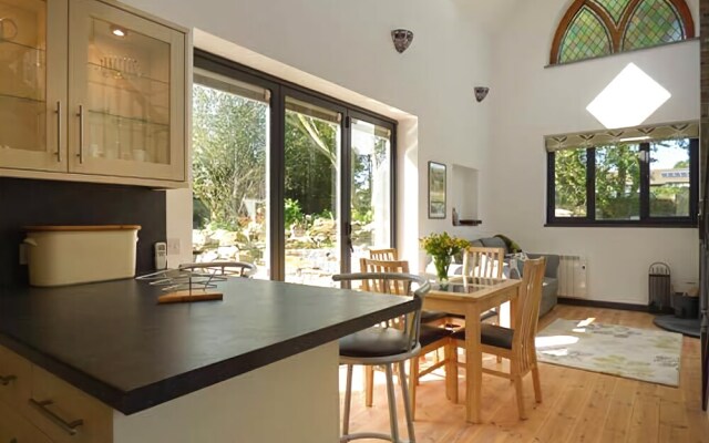 Colhay Studio