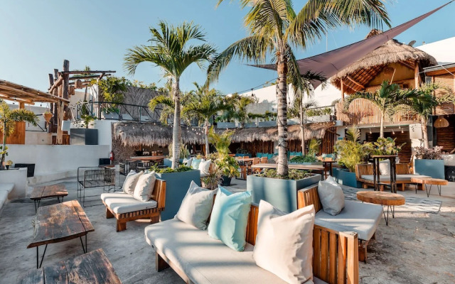 Mayan Monkey Hotel & Hostel Tulum