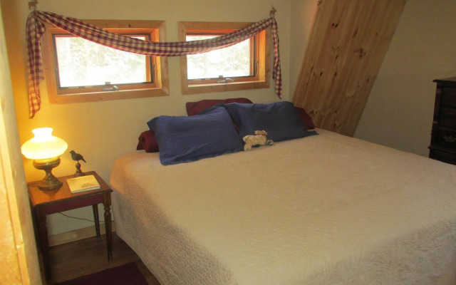 Buffalo Creek Bed & Breakfast