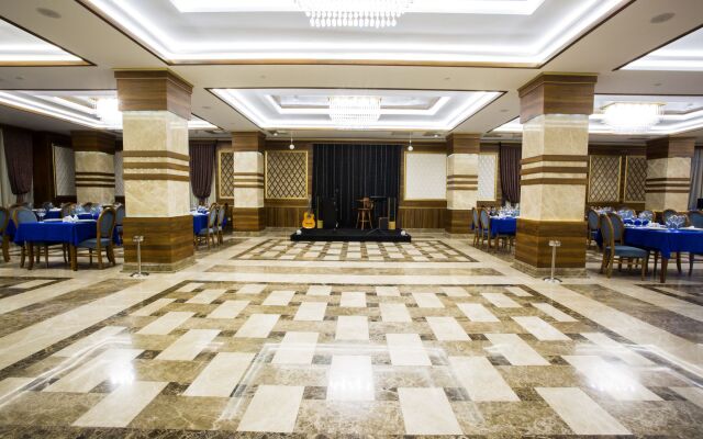 Renaissance Palace Baku