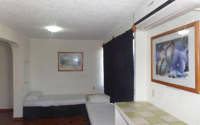 Ikaro Suites Cancun