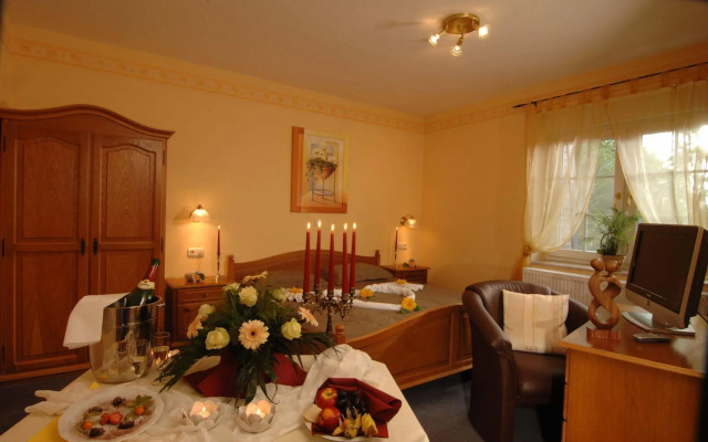 Das Wolfshotel am Arendsee