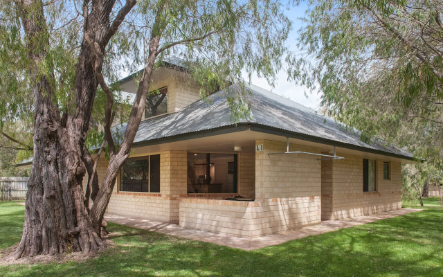 Siesta Park Holiday Resort