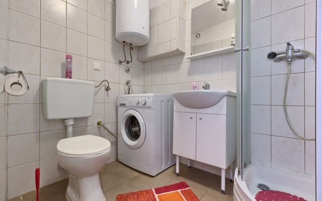 Charming 5-bed House in Split