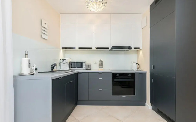 Apartment Batorego Gdynia by Renters