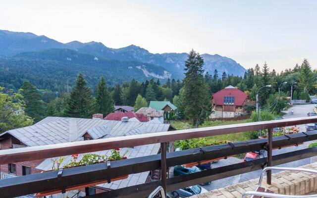 Hotel Piatra Soimului