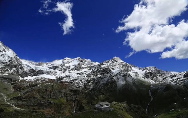 Rifugio Roberto Bignami