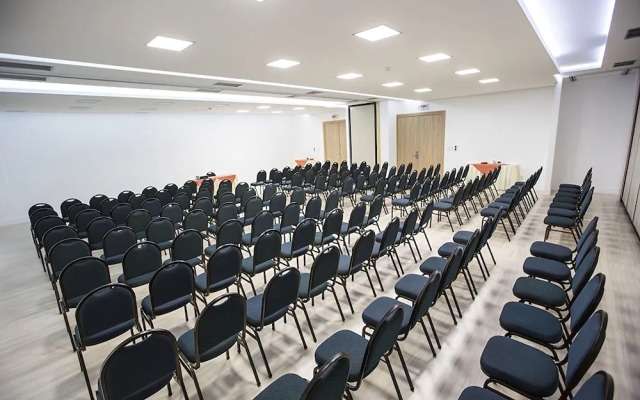 Mogano Business Hotel