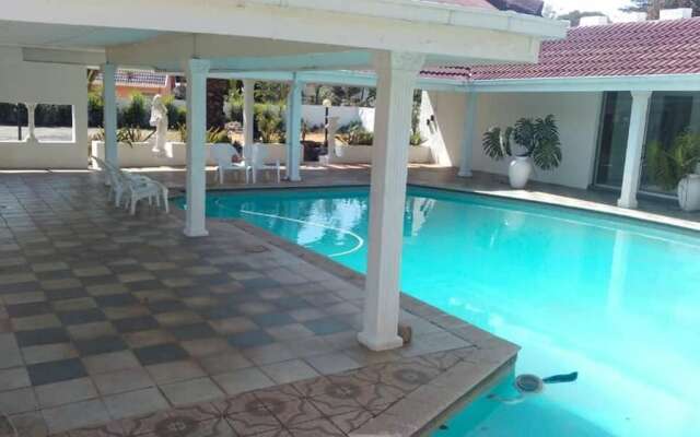 11 Eland Guest House
