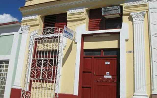 Hostal - Casa DR. Claudio e Illiana