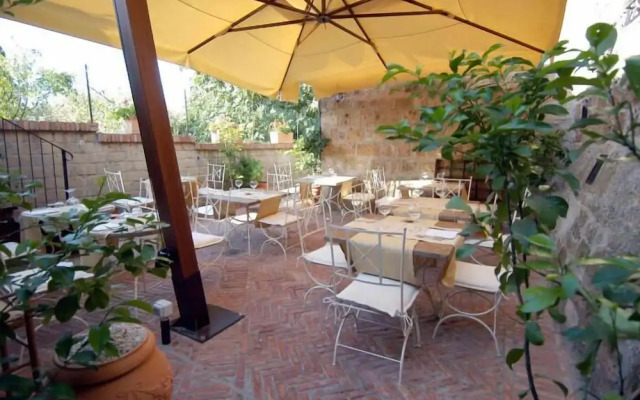 Locanda della Taverna Etrusca