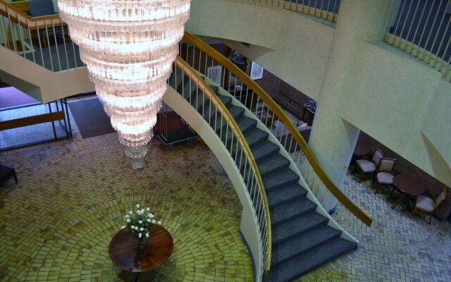 The McLure Hotel and Conference Center